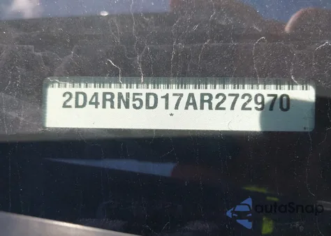 2010 Dodge Grand Caravan Sxt from USA, damaged, VIN 2D4RN5D17AR272970